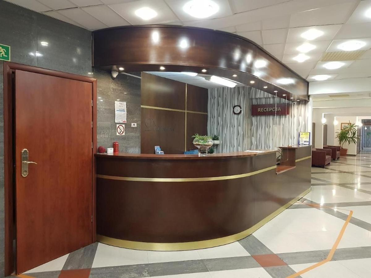 Dom Zdrojowy Diament Spa グジボボ エクステリア 写真