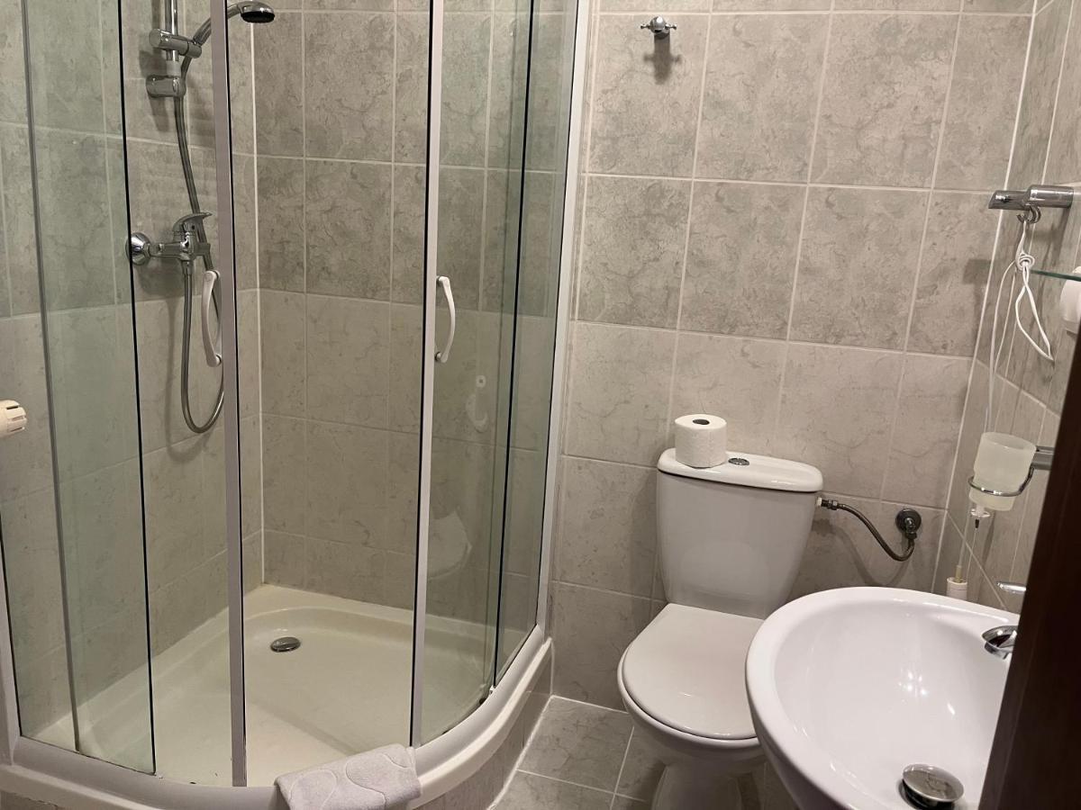 Dom Zdrojowy Diament Spa グジボボ エクステリア 写真